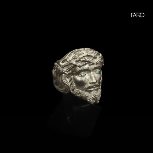 Anillo - Cara de Cristo con Engastes