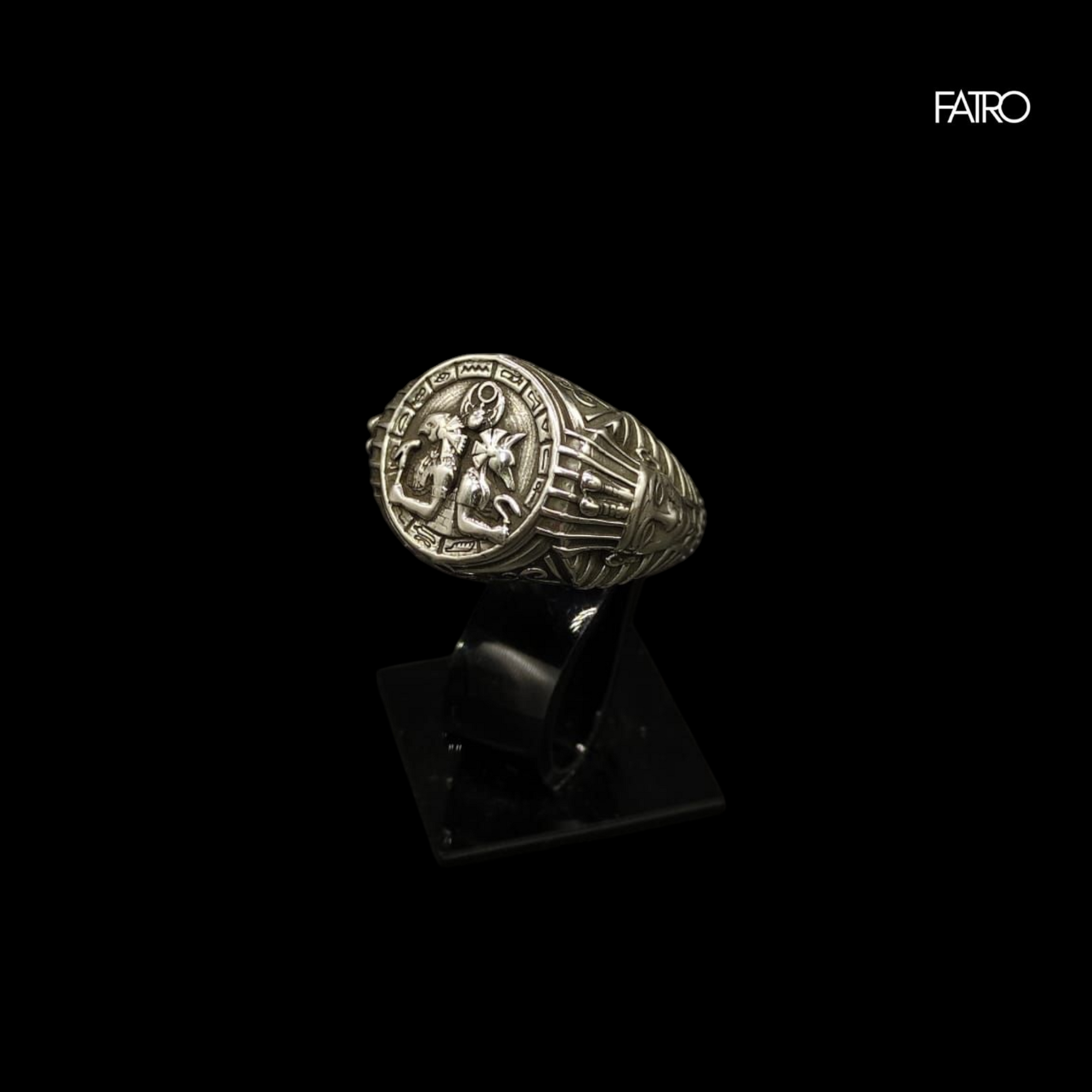 Anillo antiguo egipcio