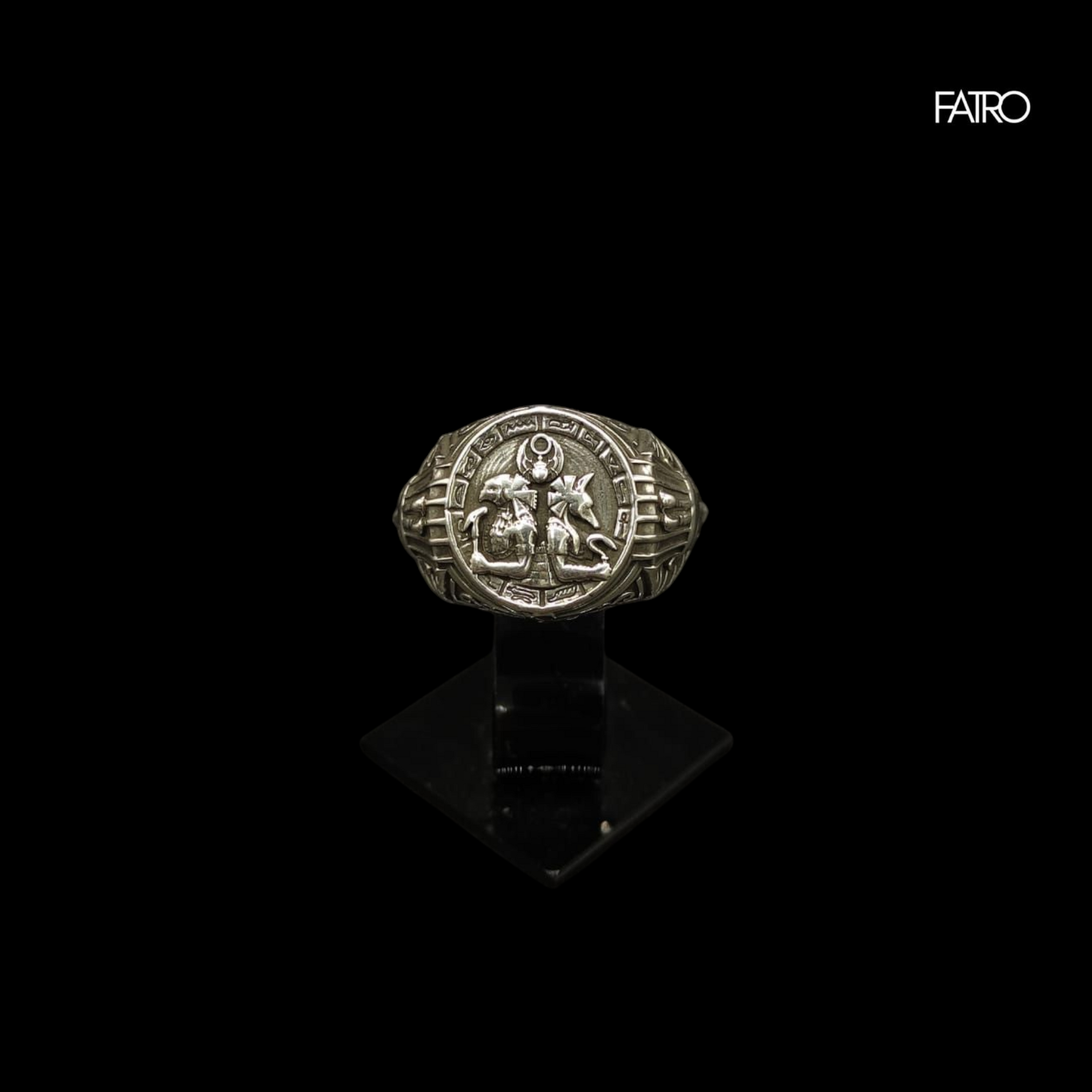 Anillo antiguo egipcio